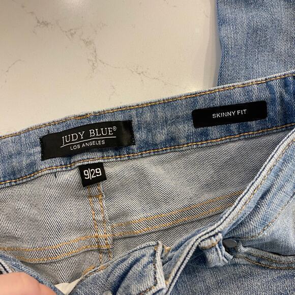 Judy Blue Distressed Skinny Jeans Size 9 /29 - Picture 5 of 10